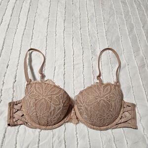 PINK Victoria's Secret Date Bra